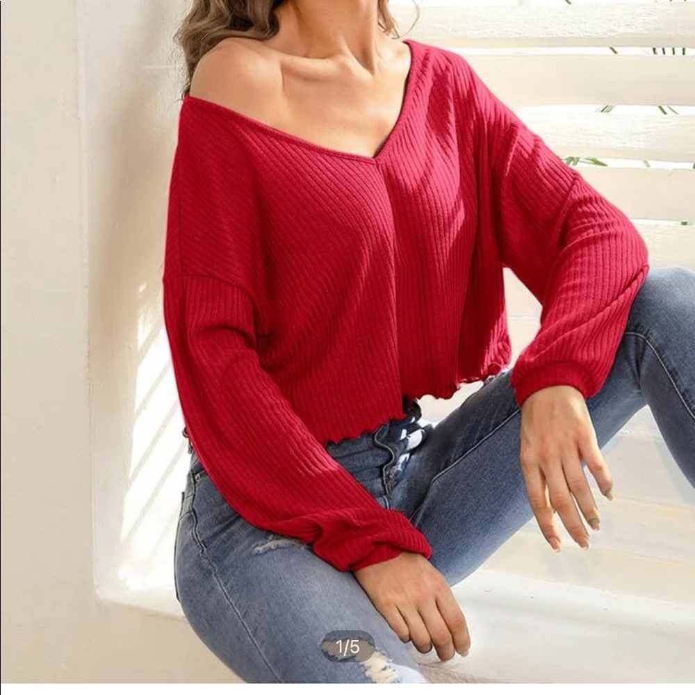 Red crop sweater